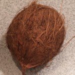 Як розколоти кокос в домашніх умовах